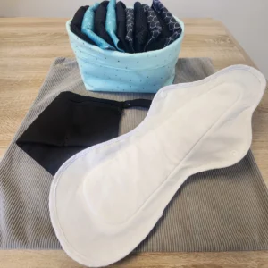 Pack 7 jours – Fuites urinaires importantes (20 Serviettes XL, 1 pochette, 1 panière…)