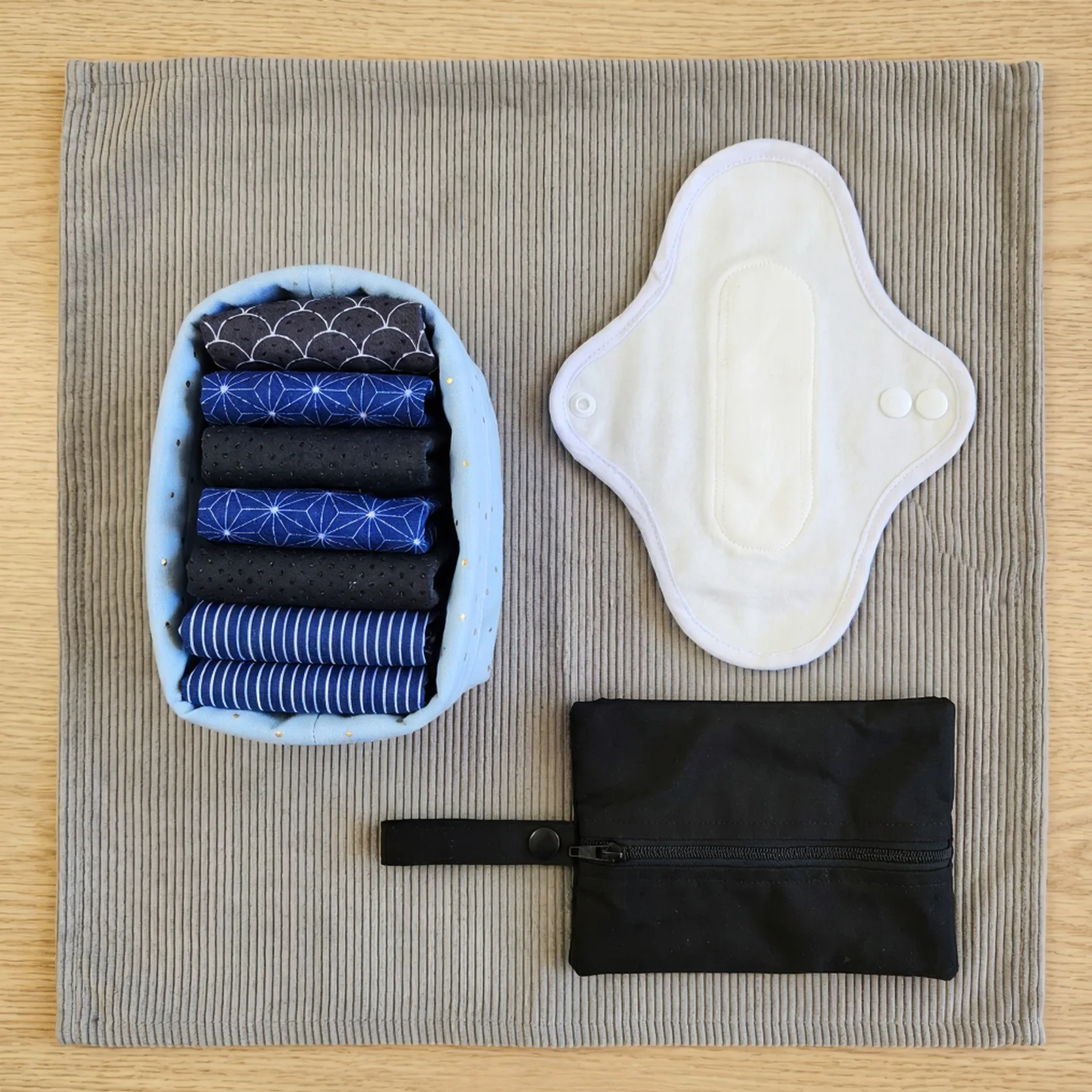 Pack 7 jours - Fuites urinaires légères (15 Protège-slips, pochette, panière...)